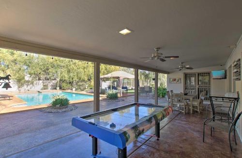 Saddleback Hills House | Game Room, Fire Pit & Putting Green: Glendale Home
