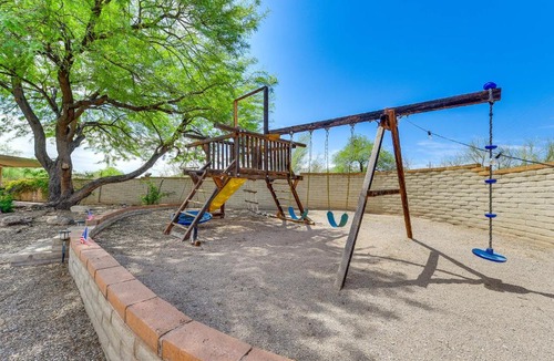 Rancho Del Cerro House | Game Room, Playset! Family-Friendly Tucson Getaway