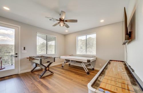 Payson House | Games & Outdoor Seating: Cabin in Scenic Payson!
