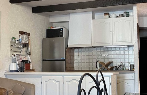 Calcatoggio Apartment | Garden level, with direct access to plage.Au quiet, equipped, air-conditioned.