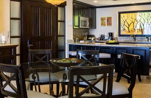 South Shore Hotel Area Resort | Garza Blanca Luxury Awaits!
