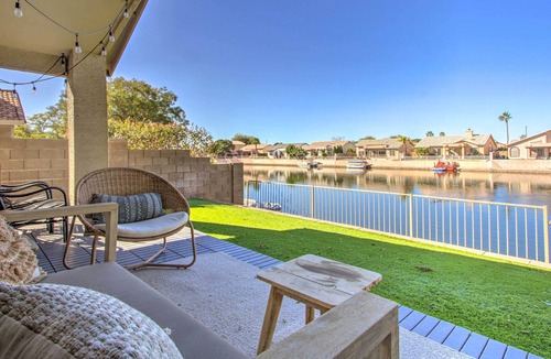 Arrowhead Lakes House | Glendale Lakefront Home w/ Patio & Gas Grill!