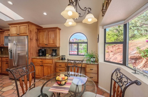 Oak Creek House | Golf - Bike - Hike ~ 5 Star Reviews ~ RELAX and Enjoy!