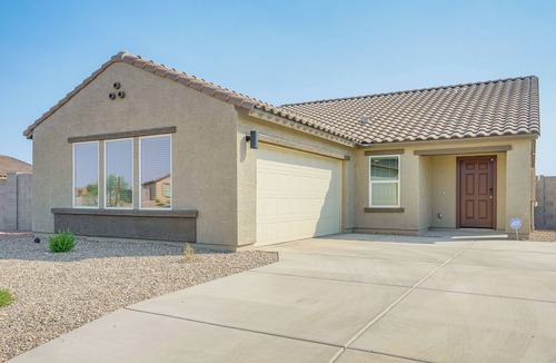 Wickenburg Cottage | Golfer's Oasis! Mtn-view Arizona Desert Escape