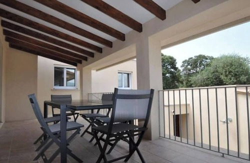 Serra-di-Ferro Apartment | Gorgeous 3-bedroom duplex. Beach less than 2 km away.