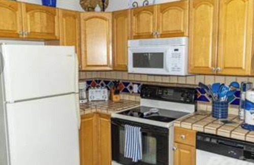 Sandy Beach Condo | Gorgeous and Cozy 3-Bd/2-Ba Condo at a Golf Villa on Sandy Beach
