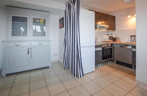 Erbalunga Apartment | Gorgeous apartment in ERBALUNGA with WiFi