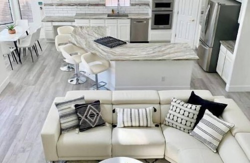 Canada Hills - Village House | Gorgeous Golf Retreat w/Pool/Spa & Mountain Views
