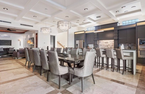 Pedregal Villa | Gorgeous Pedregal Fiesta Vegas I Villa with Staff