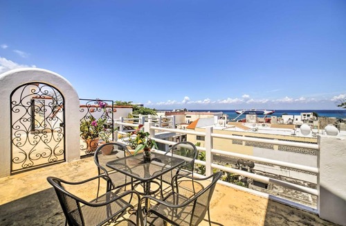 Colonia Centro House | Gorgeous Penthouse Villa w/Deck & Ocean Views!