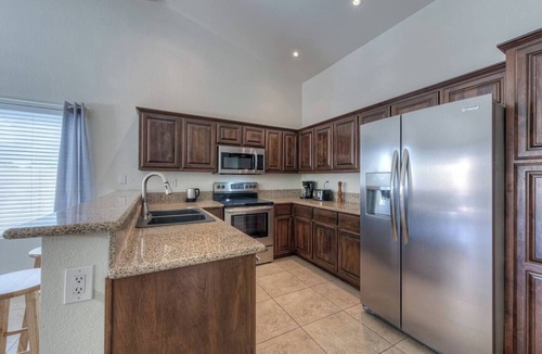 Deer Valley House | Gorgeous Vacation Home with FREE Heated Pool