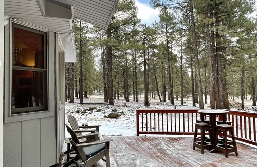 Parks House | Grand Canyon Elk Camp in Parks