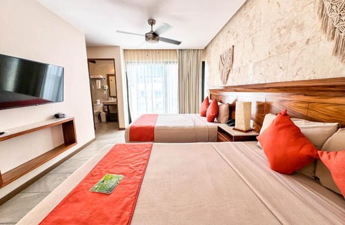 Luis Donaldo Colosio Hotel | Grand Fifty Suites
