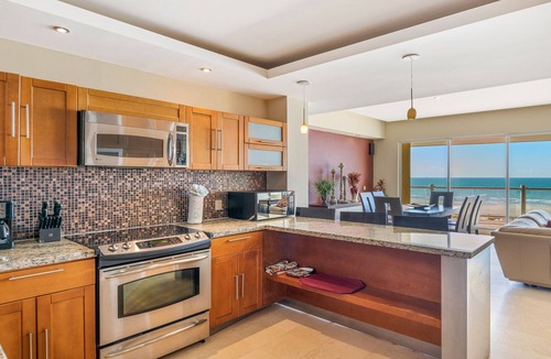 Puerto Penasco Condo | Grand Mayan Palace Access, Encanto Living 0401 by Kivoya