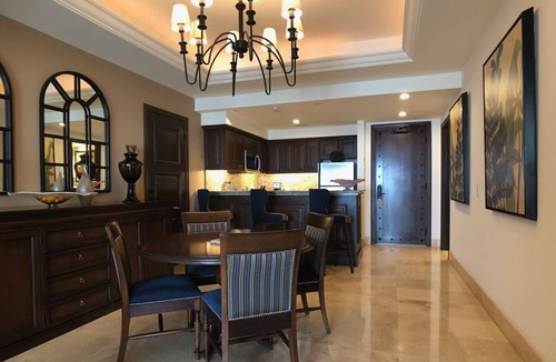 Cabo San Lucas Resort | Grand Solmar at Lands End - Cabo