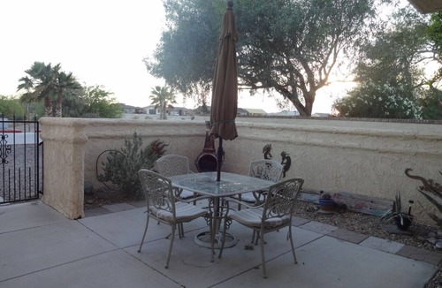 Lake Havasu City House | Great Location on the Island with Lots of Room and a Place to Park Your Boat!