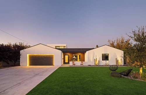 Rancho Ventura House | Green Acres Arcadia Pool/Hot Tub 10 Beds