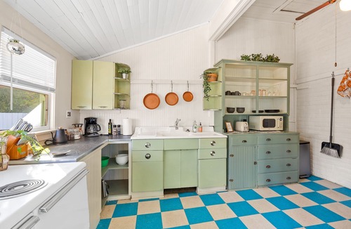 Barrio Viejo House | Groovy Stay near 5 Points Historic Neighborhoods - Pet Friendly!