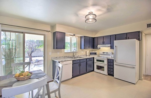Tucson House | Groups Welcome! 2-Home Tucson Escape w/Fire Pit