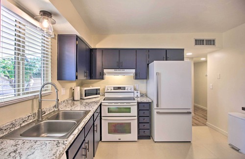 Tucson House | Groups Welcome! 2-Home Tucson Escape w/Fire Pit