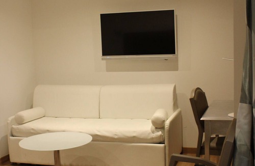 Lucciana Hotel | Hôtel Castellu Rossu