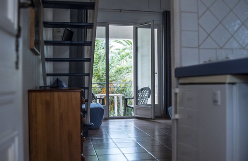 Leucate House | Hôtel Leukos