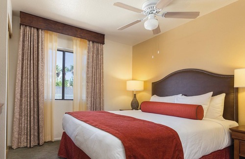 Lake Havasu City Resort | Havasu Dunes Resort Studio