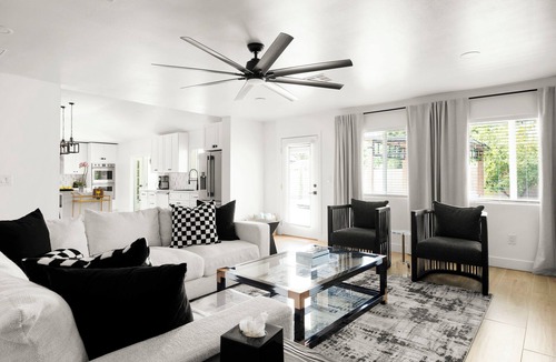 Scottsdale Country Acres House | Hazelwood by LuxeKey | Old Town Scottsdale w/Pool & Ping Pong