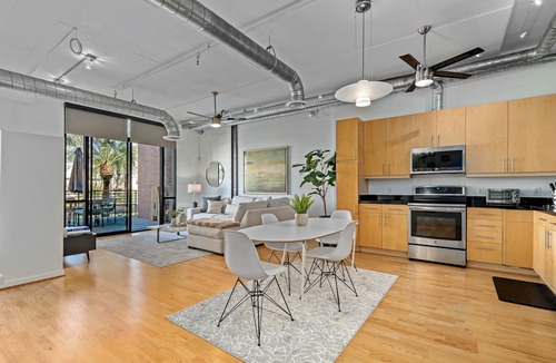 Entertainment District House | Heart of Old Town Scottsdale