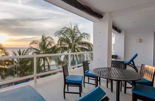 Zona Hotelera Norte Condo | Heated Pool, Fantastic Snorkeling