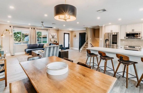 South Scottsdale Villa | Heated Pool & Jacuzzi