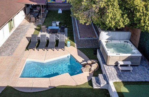 Gold Key Estates House | Heated Pool - Spa - Arcade Games - Pool Table - Ping-Pong - Bocce - Putt Putt