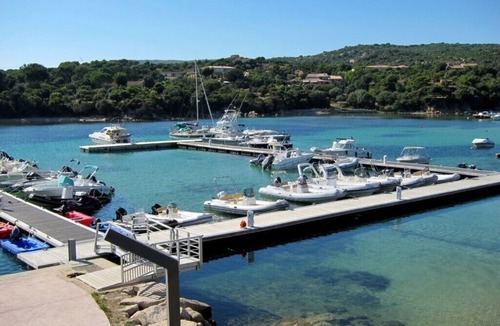 Tizzano Apartment | High standing apartments: Directly on the beach Tizzano,