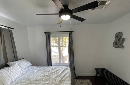 Coronado House | Historic 2 bedroom home in artsy central Phoenix