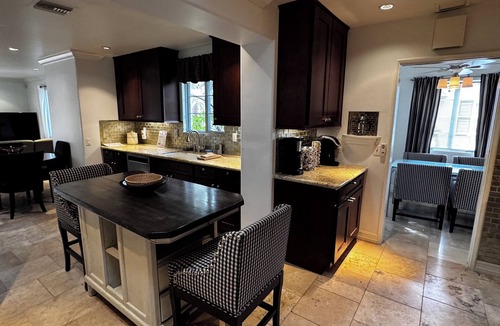 Encanto House | Historic 3 bdrm home fully renovated in North Encanto with lush landscape