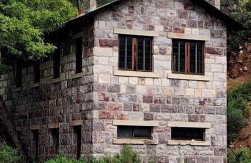 Globe Cabin | Historic Canyon Cabin with Firepit & Scenic Retreat in Globe, Arizona