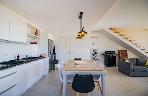 Monacia-d'Aullene House | Holiday Home 'Guetali Du Village' with Private Terrace, Wi-Fi and Air Conditioning