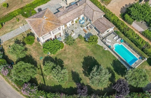 Querciolo House | Holiday home "Villa Miramonte" with mountain view