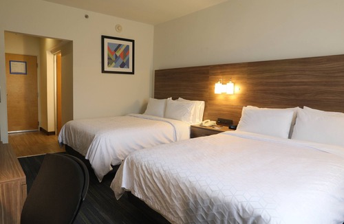 Piedras Negras Hotel | Holiday Inn Express Piedras Negras by IHG