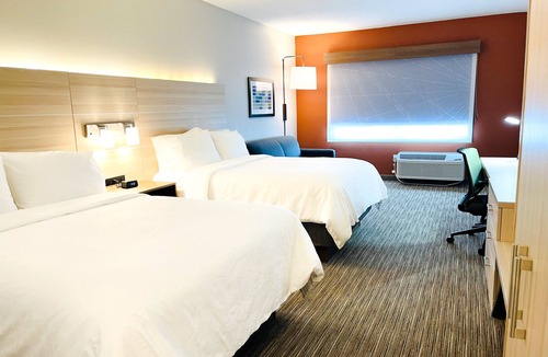 Blythe Hotel | Holiday Inn Express & Suites Blythe by IHG