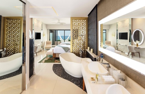 San Jose del Cabo Resort | Holiday Weeks @ Elite 5-Diamond Cabo Resort · 2BR Ocean ·GUARANTEED· Butler · AI