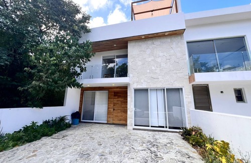 Puerto Morelos House | Home pool/wonderful common area.