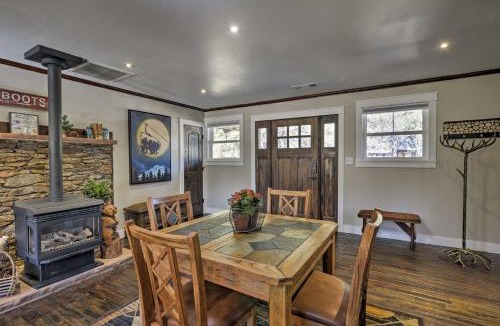 Mountainaire House | Home w/Jacuzzi: 10 Mi to NAU & Flagstaff!