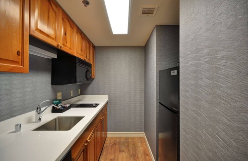 Camelback East Hotel | Homewood Suites by Hilton Phoenix-Biltmore