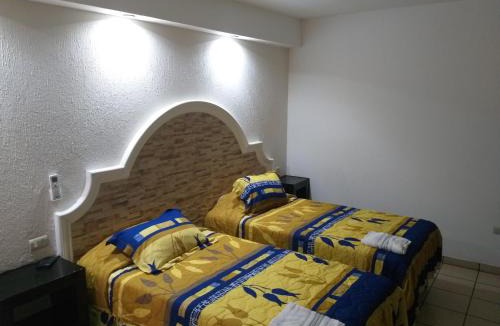 Ciudad Valles House | Hostel Cuartos de Renta Nuevos Huasteca Potosina WIFI A/C