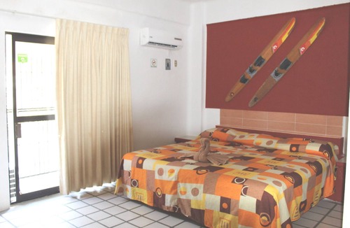 Crucecita Hotel | Hotel Arrecife Plus