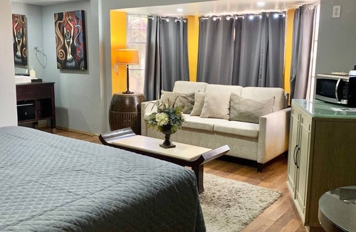 Tecate Hotel | HOTEL BOUGAMBILIAS RESORT INN