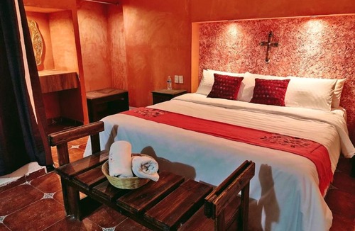 San Cristobal de las Casas Hotel | Hotel & Cava La Parroquia
