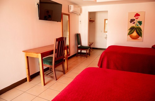 Creel Hotel | Hotel Doña Crucita