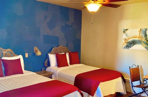 Magdalena de Kino Hotel | Hotel El Toro